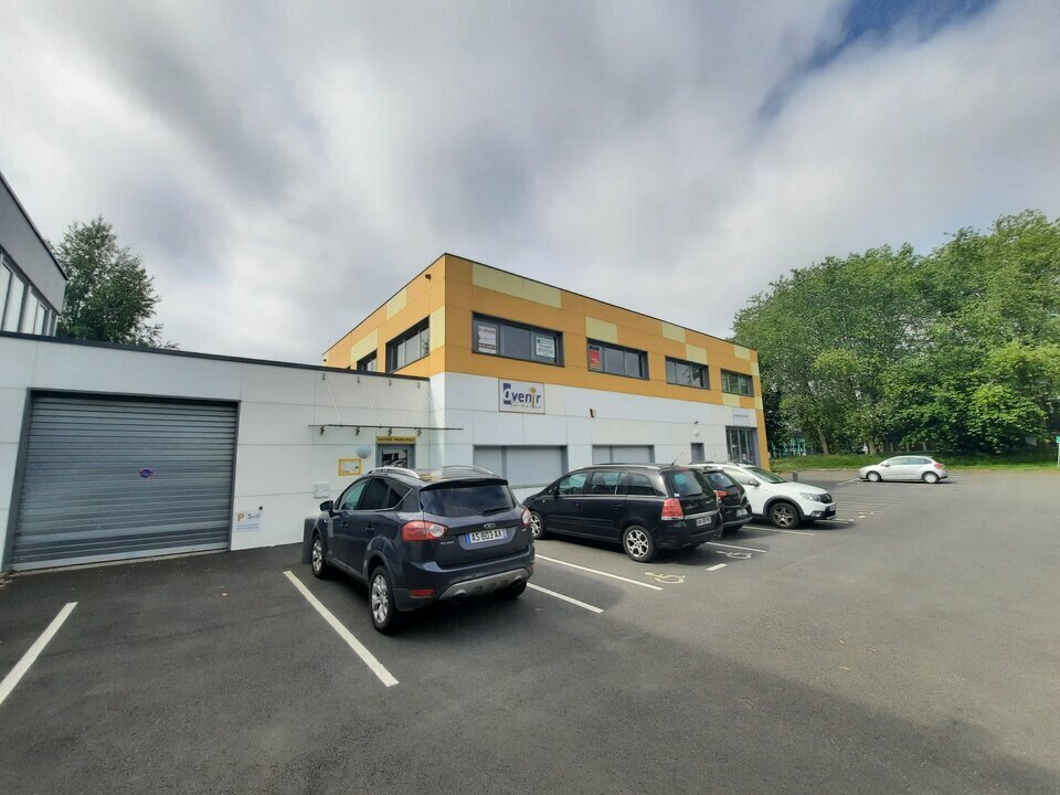 Bureau dans Mont-Saint-Aignan à louer Photo de l’immeuble– Image 1 sur 12