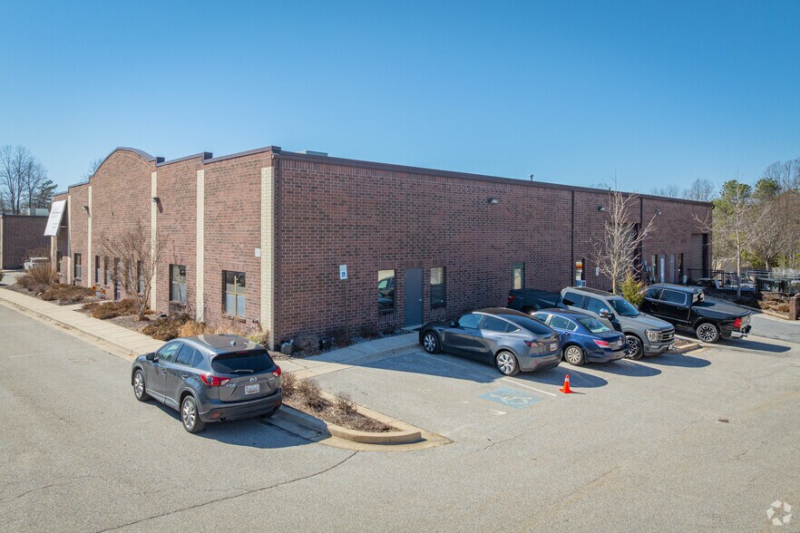 1514 Jabez Run, Millersville, MD à vendre - Photo de l’immeuble – Image 2 sur 10