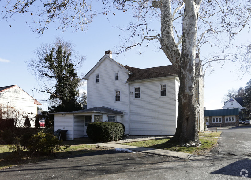 1132 Old York Rd, Abington, PA à vendre - Photo de l’immeuble – Image 2 sur 4