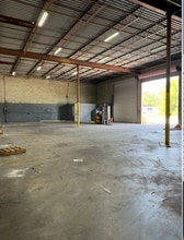 1624 SE Village Green Dr, Port Saint Lucie, FL à louer Photo intérieure– Image 1 sur 4