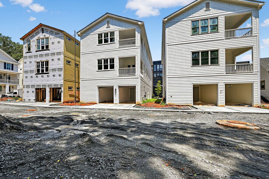 64 Linton St, Woodstock, GA à vendre - Photo de la construction – Image 3 sur 18