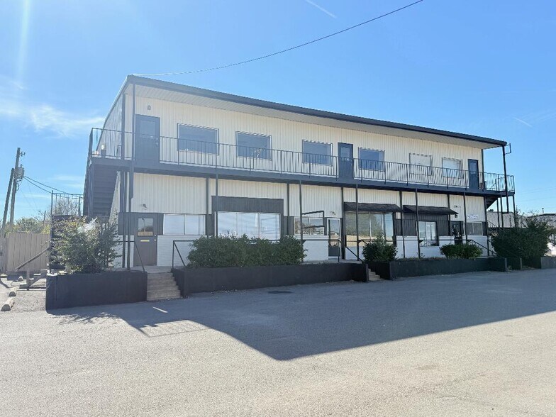 1315 24th Ave SW, Norman, OK à louer - Photo de l’immeuble – Image 3 sur 18