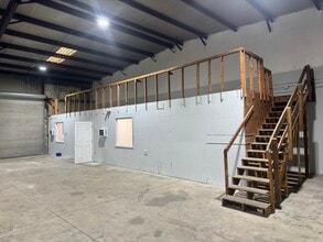 9556 Historic Kings Rd S, Jacksonville, FL à louer Photo intérieure– Image 2 sur 3