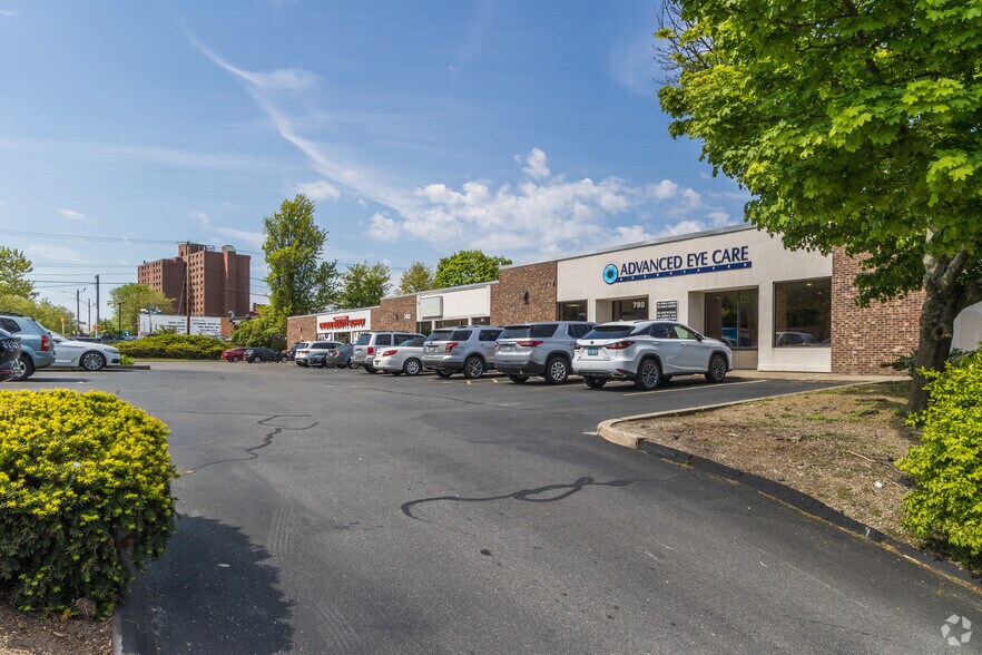 760-780 N Main St, Providence, RI à louer - Photo de l’immeuble – Image 1 sur 6