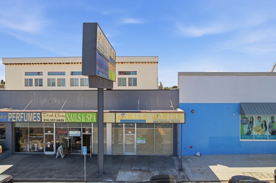 6949 La Tijera Blvd, Los Angeles, CA à louer - Photo de l’immeuble – Image 2 sur 5