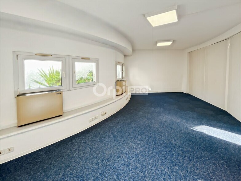 Bureau dans Marseille à louer - Photo intérieure – Image 3 sur 9