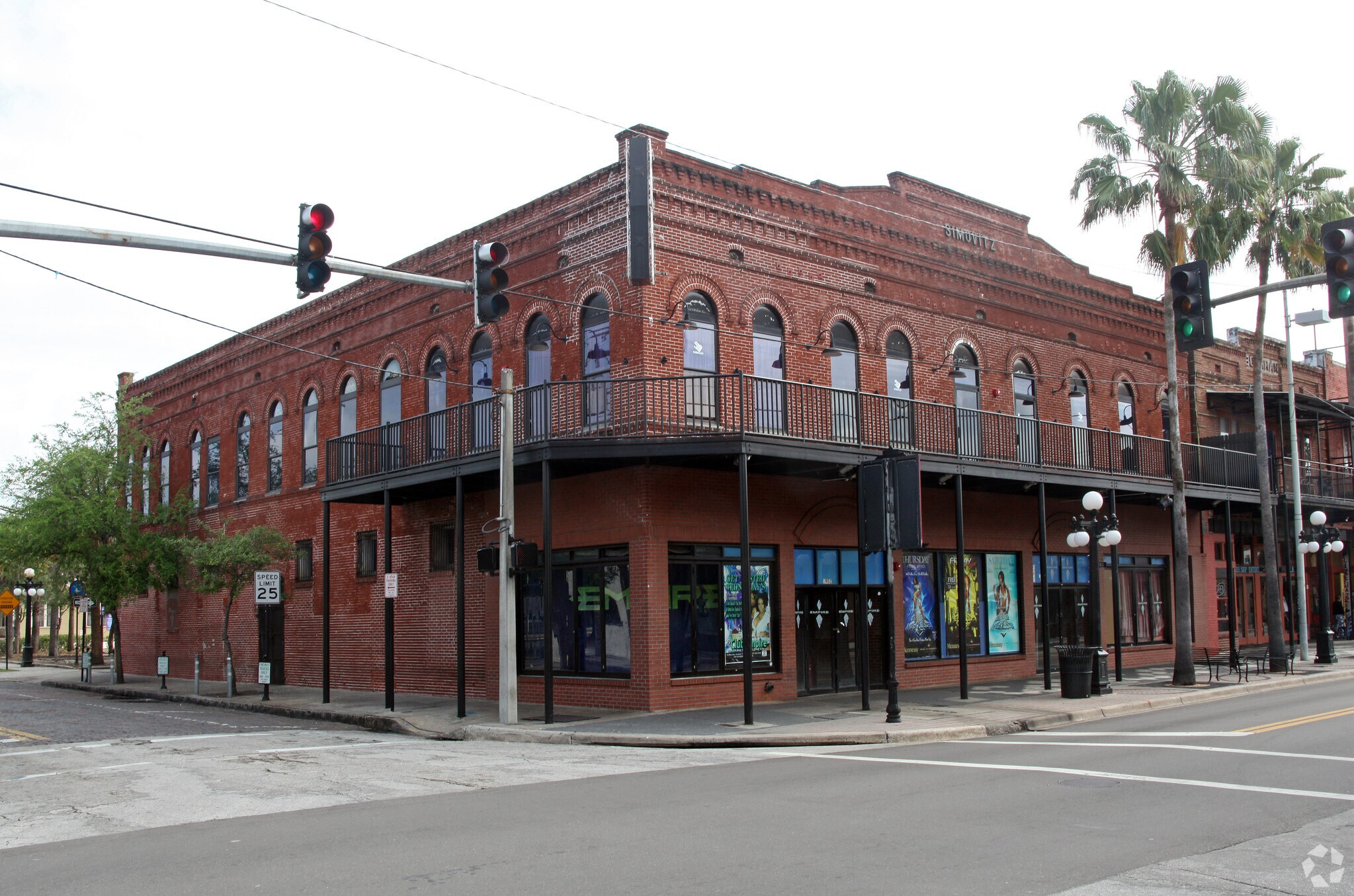 1902 E 7th Ave, Tampa, FL à louer Photo principale– Image 1 sur 6