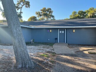 Plus de détails pour 5107 N Highway 288B, Clute, TX - Sports et loisirs à vendre