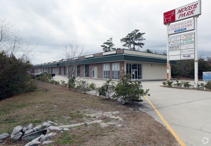 9751 Moose Dr, Murrells Inlet, SC à vendre - Photo de l’immeuble – Image 1 sur 11