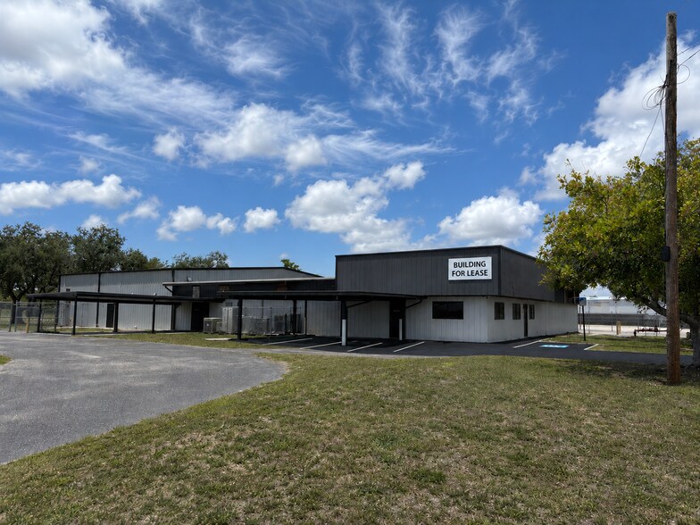 3007 29th Ave E, Bradenton, FL à louer - Photo principale – Image 1 sur 7