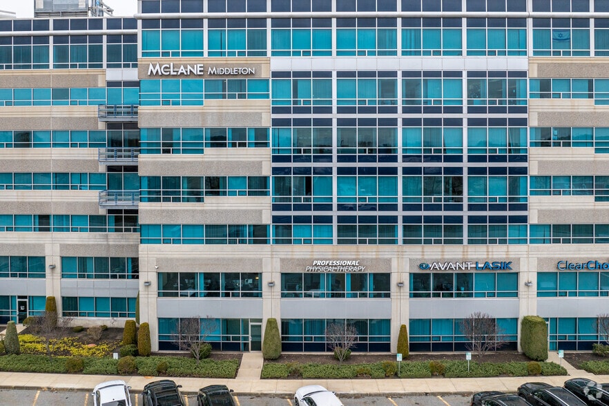 300-400 Tradecenter, Woburn, MA à louer - Photo de l’immeuble – Image 2 sur 6