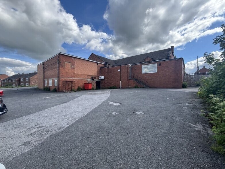 33 High St, Chesterfield à vendre - Photo de l’immeuble – Image 3 sur 3