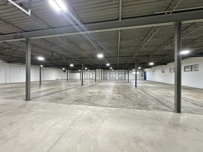 4600 N Cooper Ave, Oklahoma City, OK à vendre - Photo intérieure – Image 2 sur 9