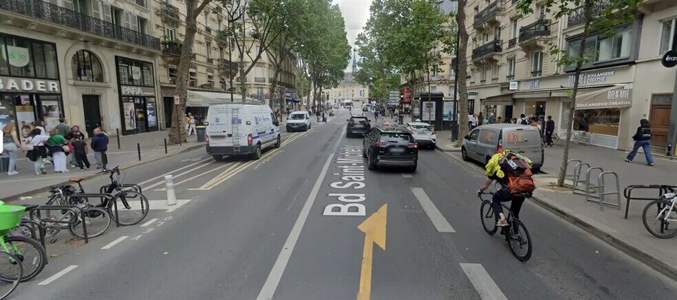 Local commercial dans Paris à louer - Photo de l’immeuble – Image 2 sur 2