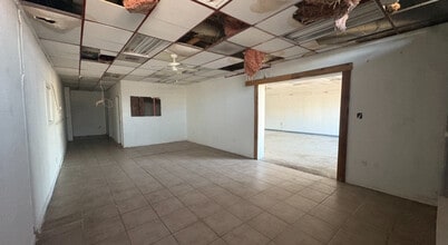 7013 N Shepherd Dr, Houston, TX à louer Photo intérieure– Image 1 sur 8