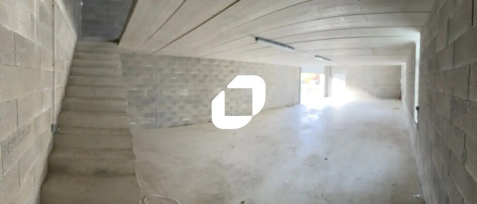 Local d'activités dans Pierry à vendre - Photo de l’immeuble – Image 1 sur 2