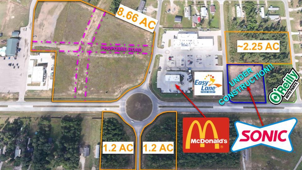 Commercial Corner- San Marcos & San Felipe, Cleveland, TX à vendre - Photo de l’immeuble – Image 3 sur 13