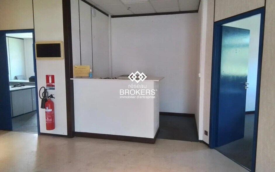 Bureau dans Lannemezan à louer - Photo de l’immeuble – Image 2 sur 6