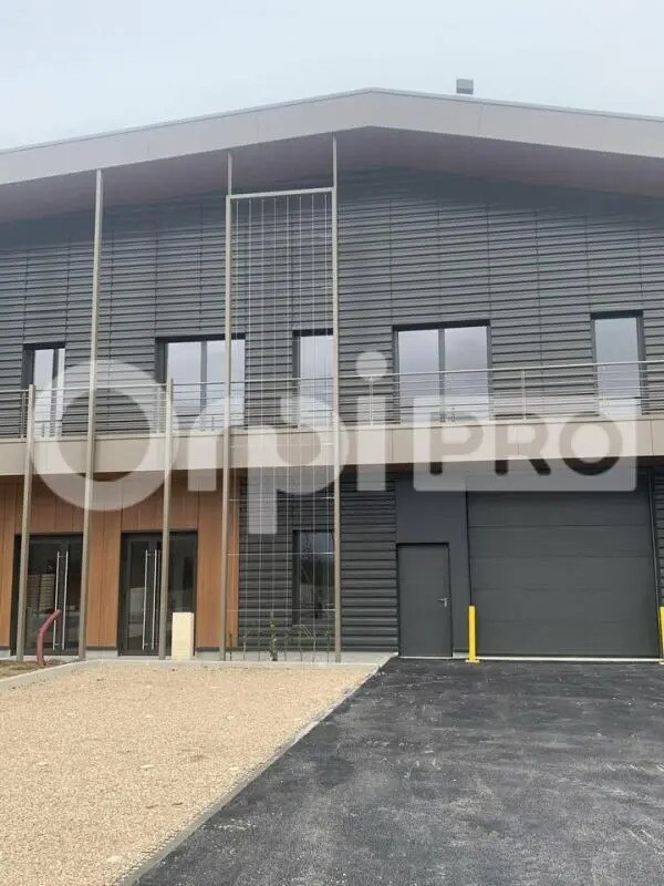 Local d’activités dans Coupvray à louer Photo de l’immeuble– Image 1 sur 7