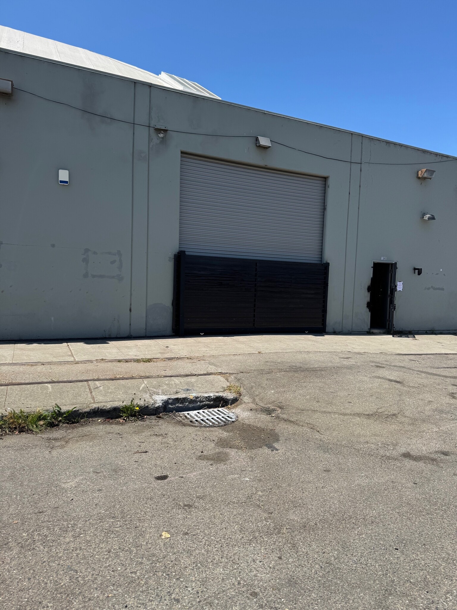 1385 Carroll Ave, San Francisco, CA à louer Photo de l’immeuble– Image 1 sur 9