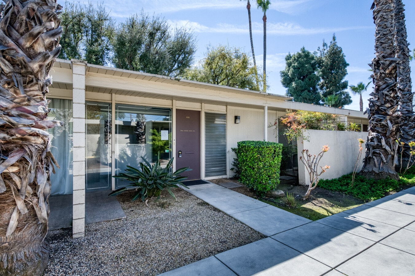 446 W Shaw Ave, Fresno, CA 93704 - Lot 446 -  - Photo intérieure - Image 1 of 15