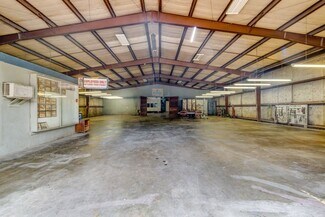 Plus de détails pour 805 Elm St, Bastrop, LA - Industriel/Logistique à vendre