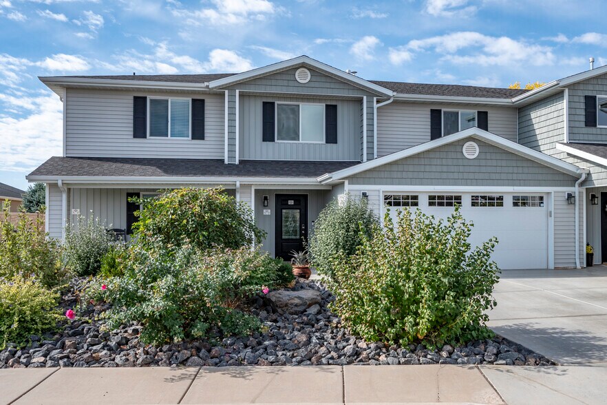 1971 W Gemini Meadows Ln, Cedar City, UT à vendre - Photo de l’immeuble – Image 2 sur 116