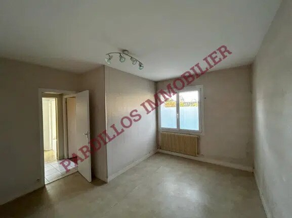 Local d'activités dans Giberville à vendre - Photo de l’immeuble – Image 2 sur 11