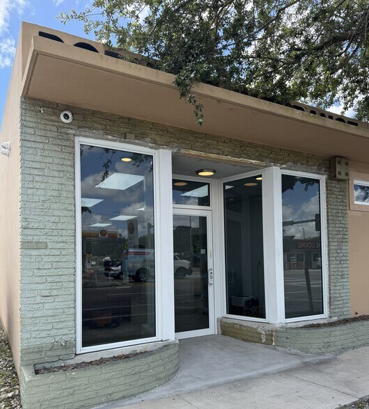 12501-12505 NW 7th Ave, North Miami, FL à louer - Photo de l’immeuble – Image 2 sur 11