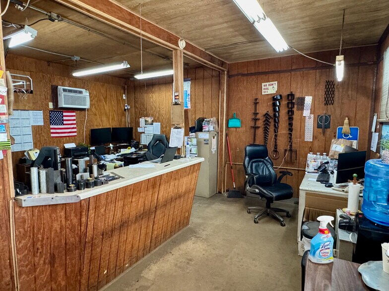 4200 E 7th Ave, Tampa, FL à vendre - Photo de l’immeuble – Image 3 sur 12