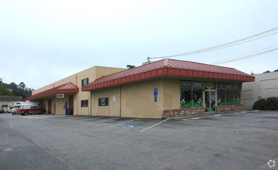 2555-2557 Soquel Dr, Santa Cruz, CA à vendre - Photo principale – Image 3 sur 16
