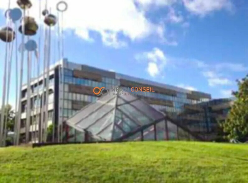 101 Avenue François Arago, Nanterre à louer - Photo de l’immeuble – Image 2 sur 3
