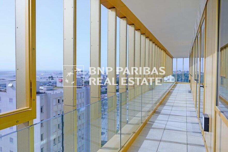 Bureau dans Nice à louer - Photo de l’immeuble – Image 2 sur 19