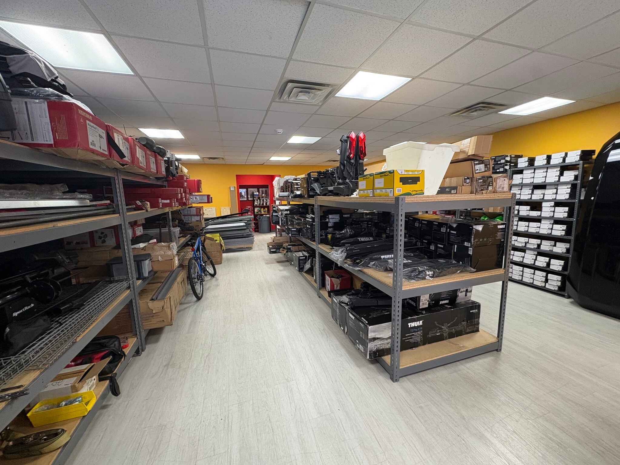 77-79 E Main St, Elmsford, NY à louer Photo intérieure– Image 1 sur 3