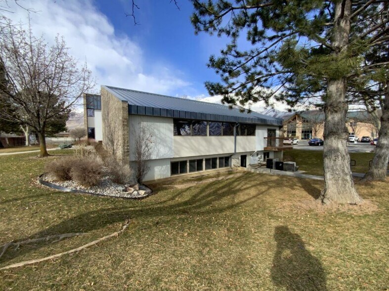 1778 N State St, Orem, UT à vendre - Photo de l’immeuble – Image 2 sur 11