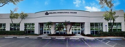 3100-3130 Commerce Pky, Miramar, FL à louer Photo de l’immeuble– Image 1 sur 2