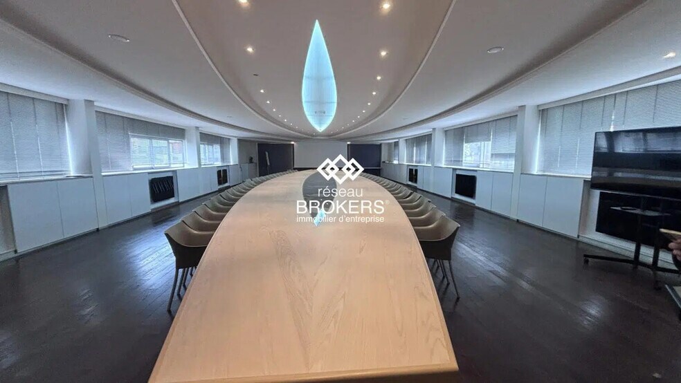 Bureau dans Lisieux à vendre - Photo intérieure – Image 1 sur 5