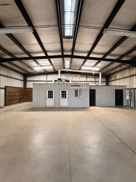 3303 US HWY 86, Imperial, CA à louer - Photo de l’immeuble – Image 3 sur 5