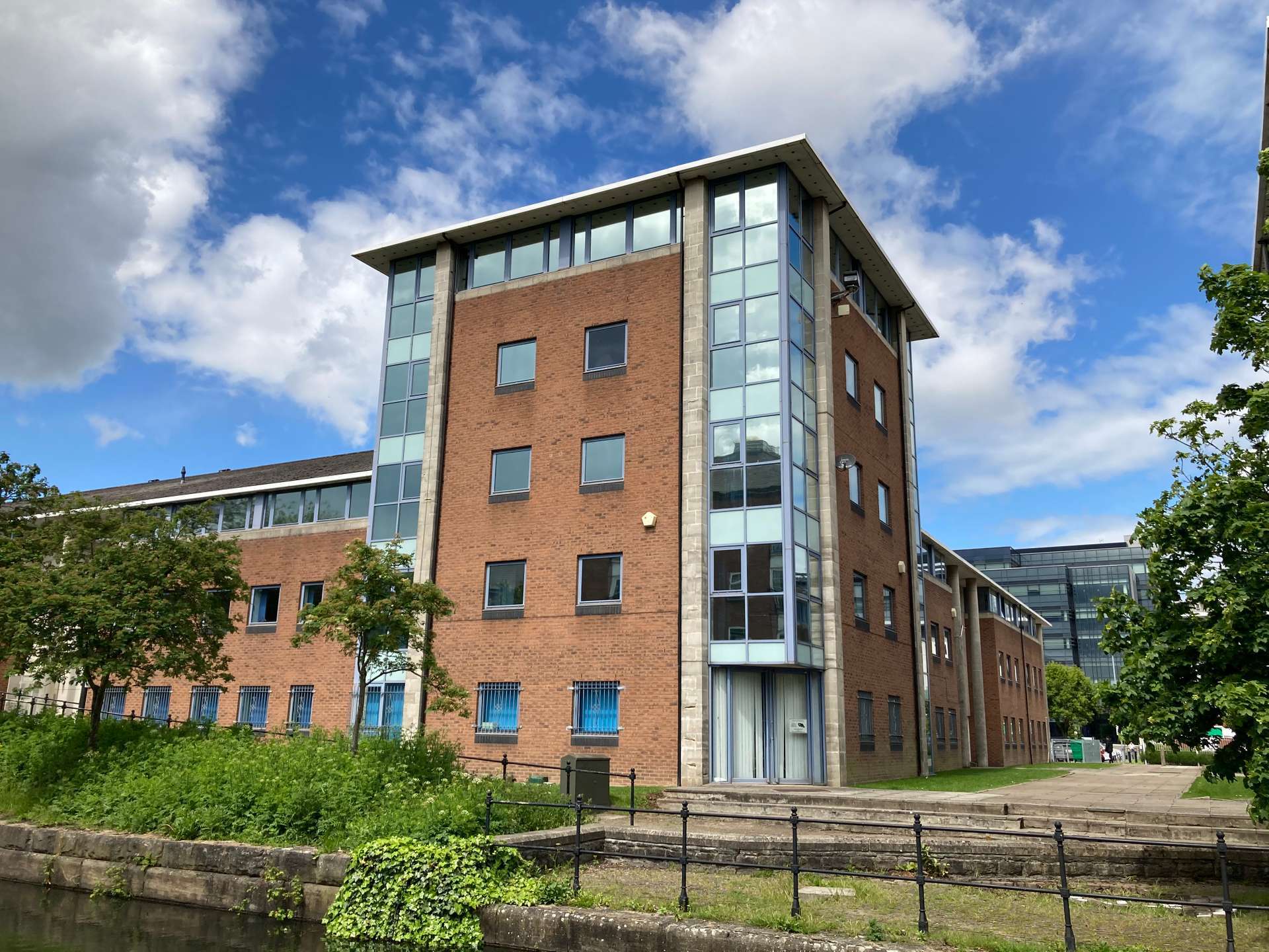 3-7 Drake Walk, Cardiff à louer Photo principale– Image 1 sur 5