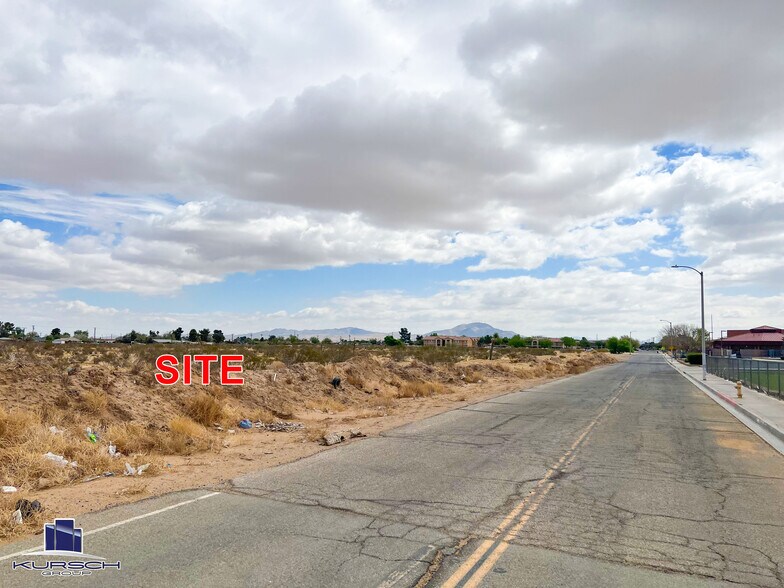 Lee Avenue, Adelanto, CA à vendre - Photo de l’immeuble – Image 2 sur 11