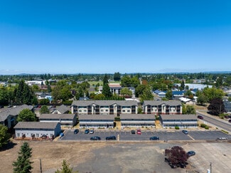 Plus de détails pour 2077 S 2nd St, Lebanon, OR - Logement à vendre