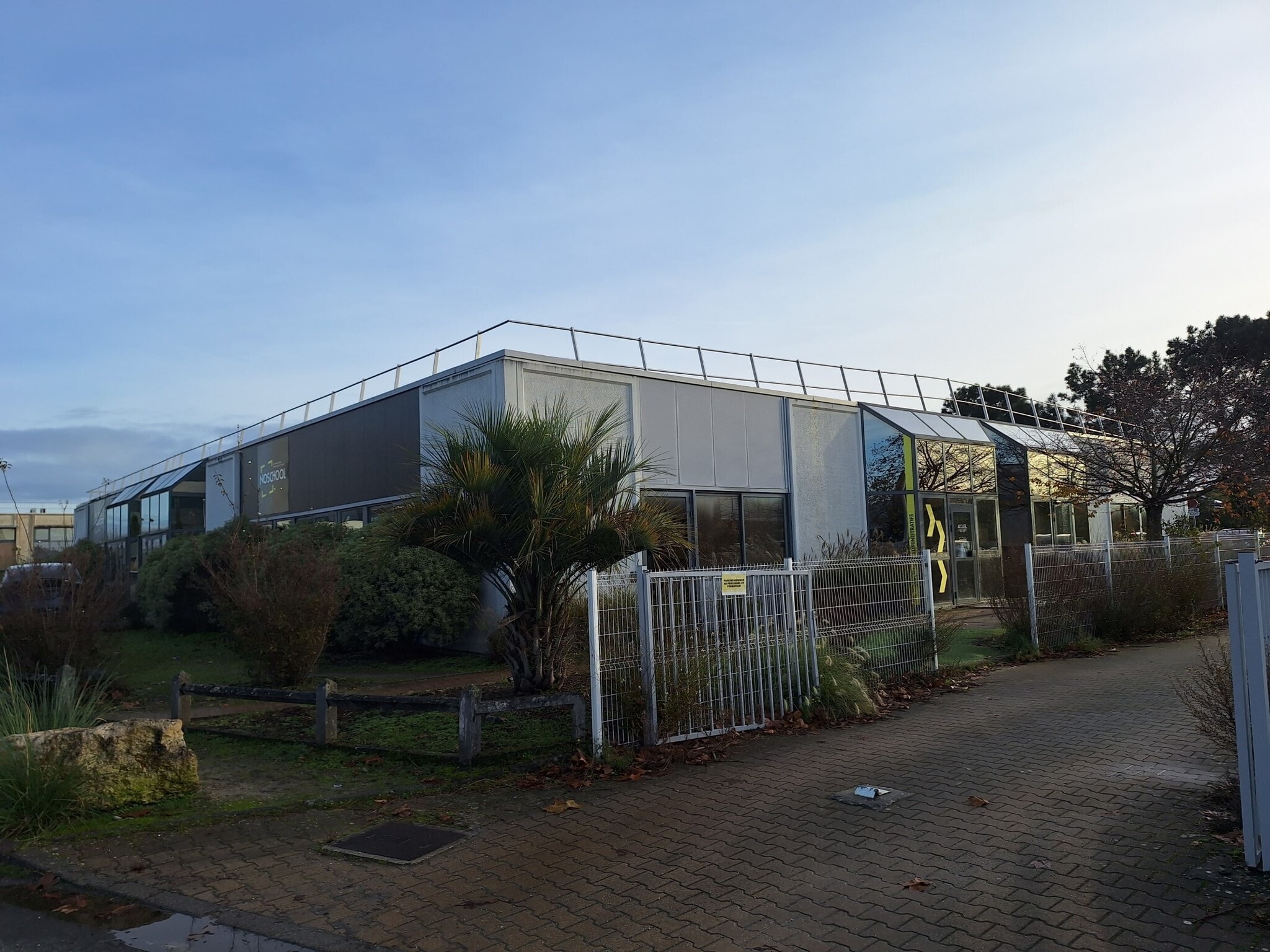 Bureau dans Mérignac à louer Photo de l’immeuble– Image 1 sur 9