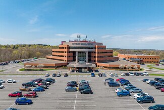 Plus de détails pour 4000-4200 Medical Center Dr, Fayetteville, NY - Bureau à vendre