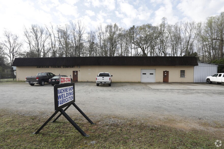 3911 Sc-24 Hwy, Anderson, SC à vendre - Photo de l’immeuble – Image 2 sur 11