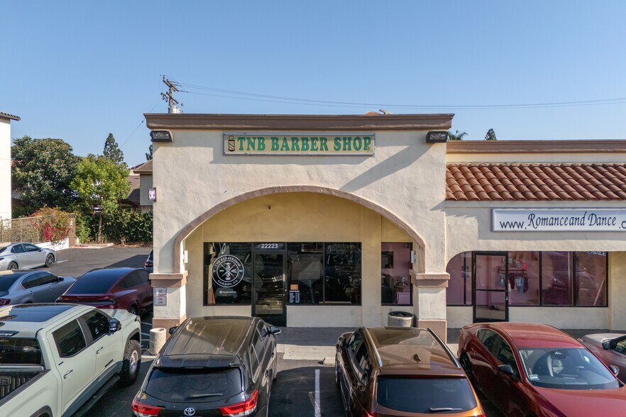 22211-22219 Avalon Blvd, Carson, CA à vendre - Photo de l’immeuble – Image 3 sur 10