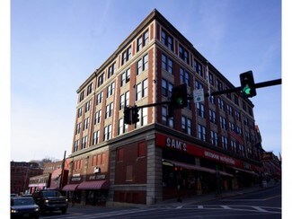 Plus de détails pour 68 Main St, Brattleboro, VT - Local commercial à louer