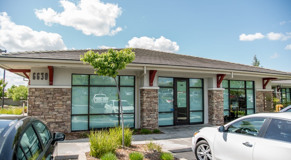 6630 Sierra College Blvd, Rocklin, CA à vendre - Photo de l’immeuble – Image 3 sur 5