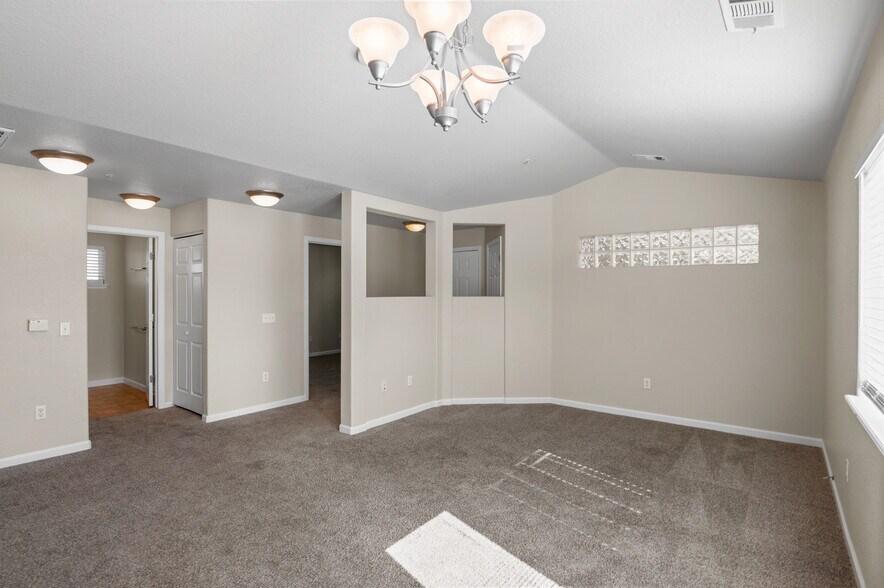 1401 W 85th Ave, Federal Heights, CO à vendre - Photo de l’immeuble – Image 3 sur 13