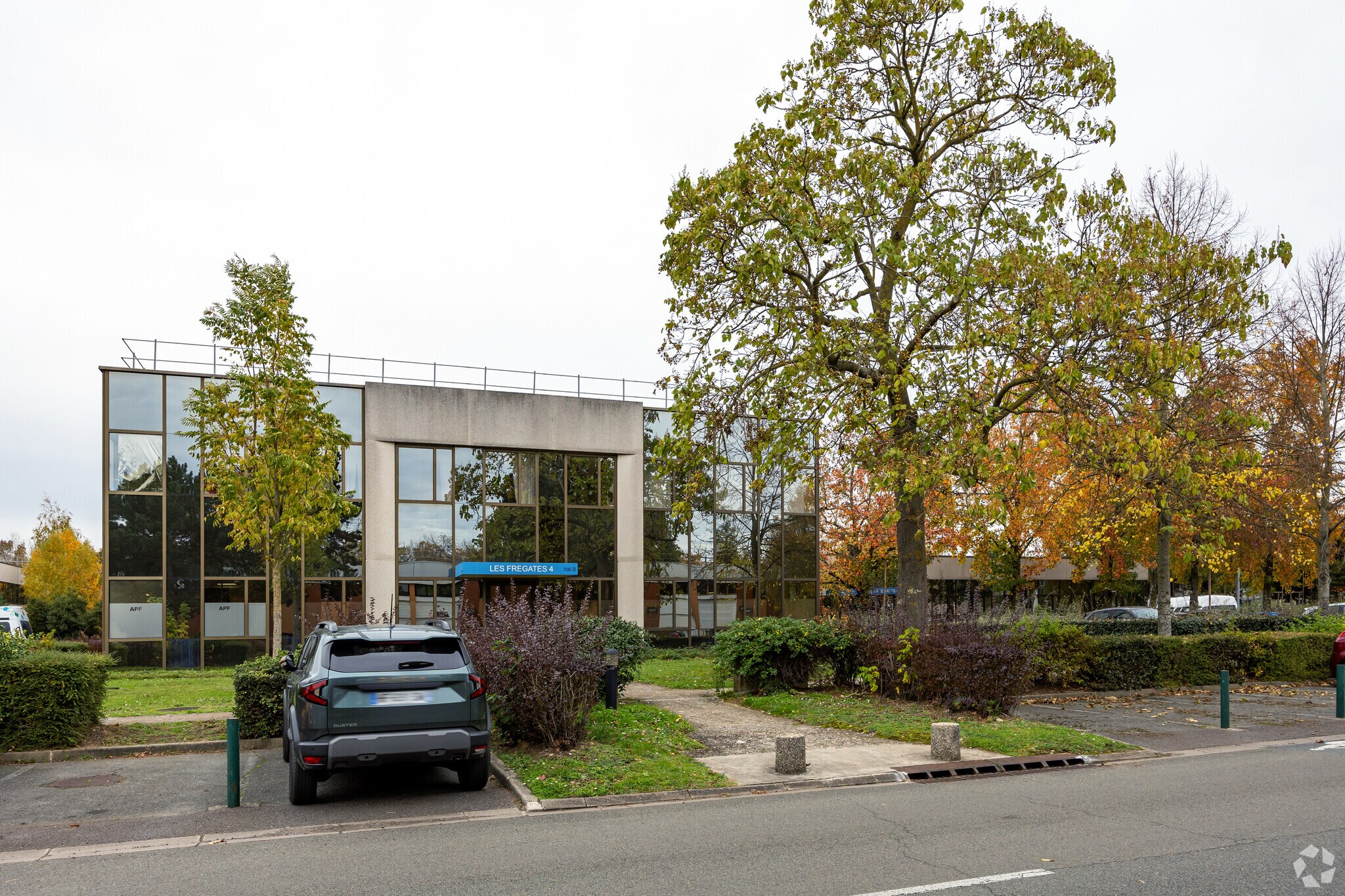 13 Rue de la Perdrix Les Fregates 4, Villepinte à louer Photo principale– Image 1 sur 4