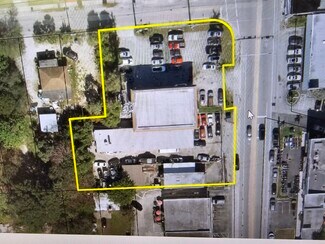 Plus de détails pour 18356 W Dixie Hwy, North Miami Beach, FL - Local commercial, Industriel/Logistique à louer
